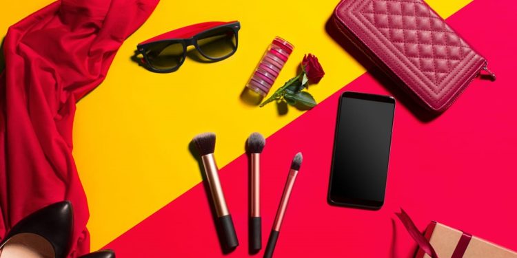 Best Accessories to Upsell in Fashion E-commerce