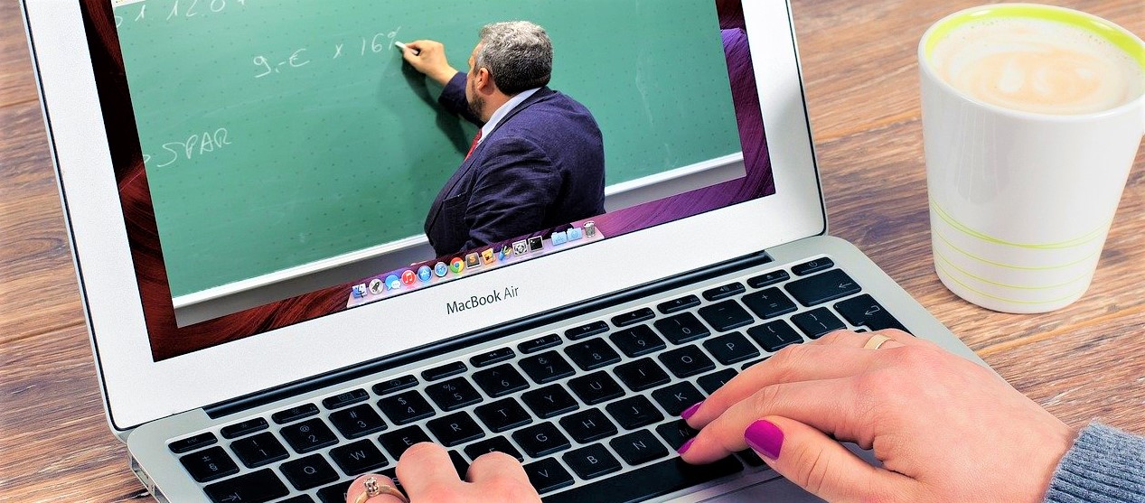 RIED: New Call for Papers: Assessing Online Education and Digitizing ... How Online Payment Systems Affect Customer Retention in E-Commerce